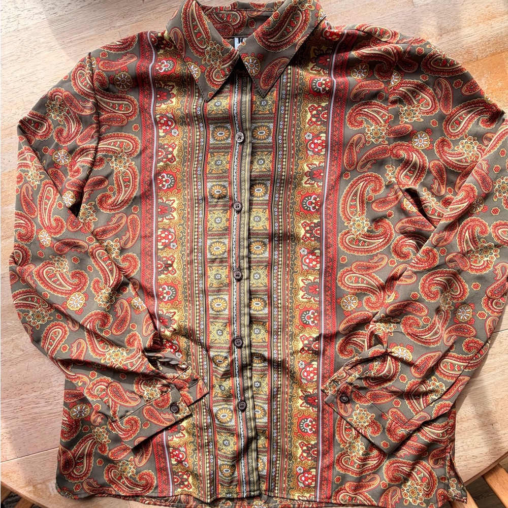 Joan Leslie vintage 80’s paisley button up blouse